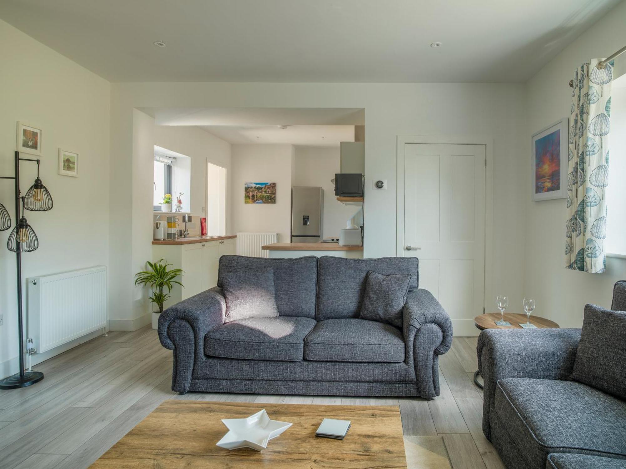 Stunning Modern Apartment In The Cotswolds Chalford Exterior foto
